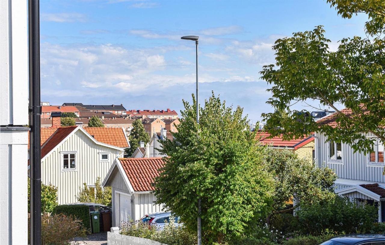 Cozy Home In Karlskrona With Kitchen Luaran gambar